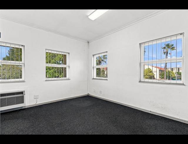 BUSINESS PROPERTY TO RENT IN PINELANDS